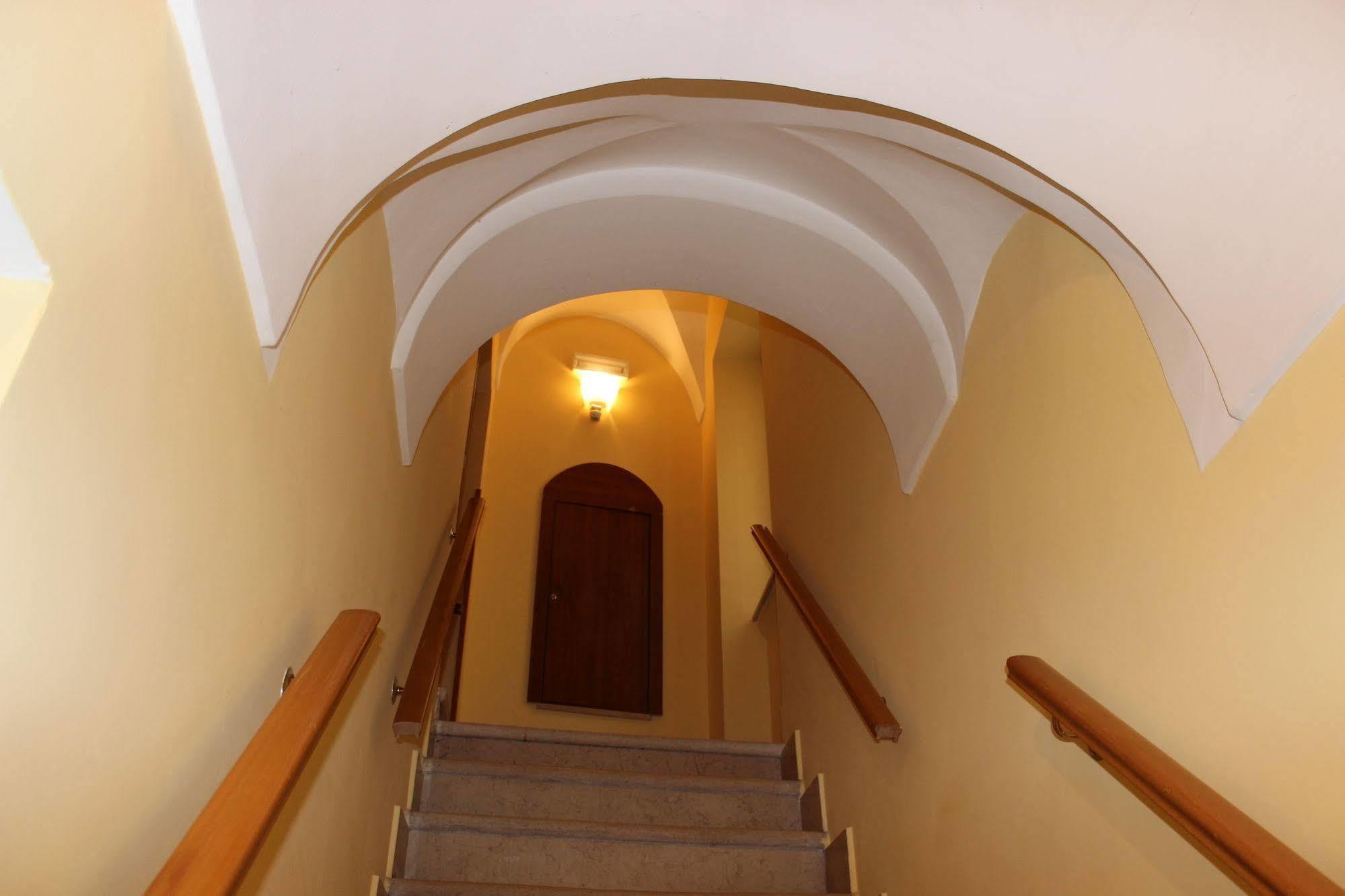 Albergo Ristorante Del Cacciatore Фоджиа Экстерьер фото